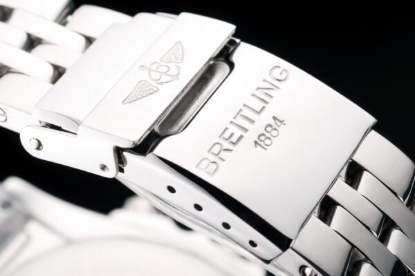 Breitling Chronomat 3526 Replica Watches