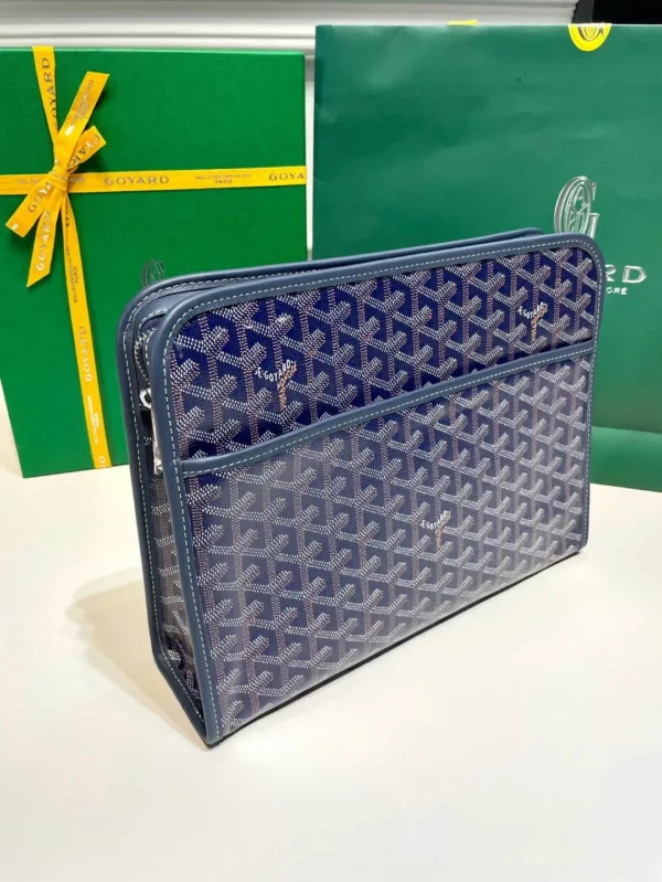 G0YARD Size: 30x22x7cm