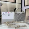AP2198Y8620 Size: 11*8.5*7cm