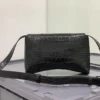 Model: 671355 Size: 25.5x6x16cm