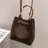 Mk Size:18cmx18cmx10cm