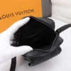 Louis Vuitton Model: 69404 Size: 15x17x8cm