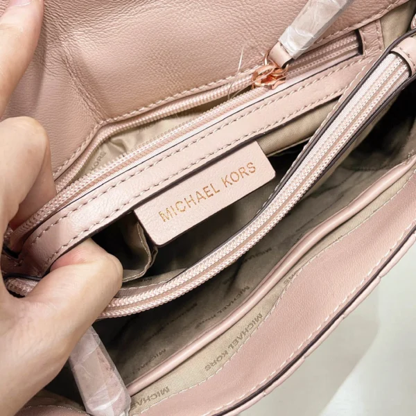 MK small fragrant style sheepskin bag chain pink Size: 25CmX16cmX8.5cm