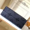 Louis Vuitton Size: 41.0 x 34.0 x 19.0 cm