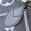 Louis Vuitton Spring Collection Size: 31 x 28 x 14 cm