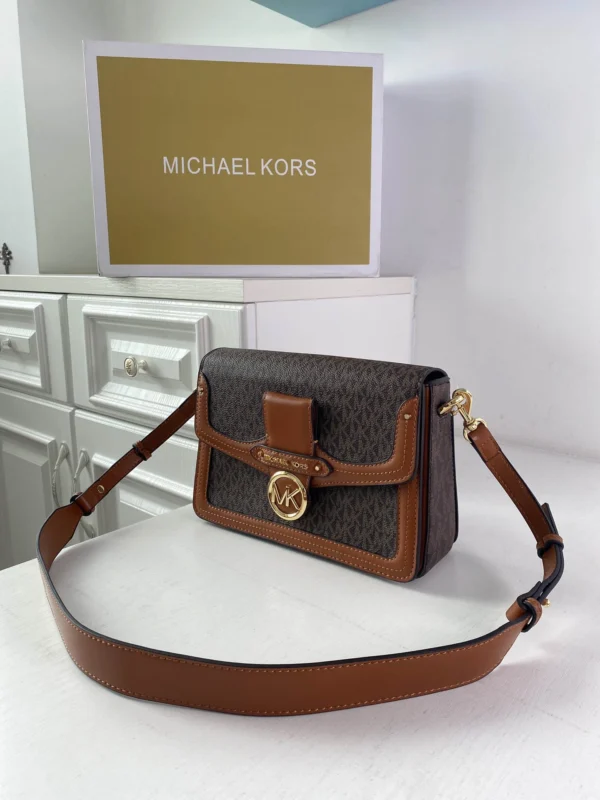 Mk Size:25/17/9cm Model:9923