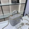 AP2198Y8620 Size: 11*8.5*7cm