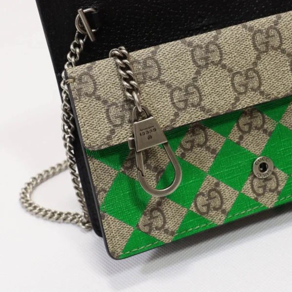 Model:476432 Size:16.5*10x4.5cm