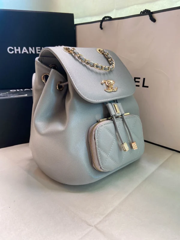 Backpack size: 19*20*12cm Model number: AS3530