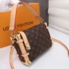 Louis Vuitton Model: 46358 Size: 23x16x6cm