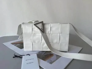 BV casseete bag Size: 23x15cm