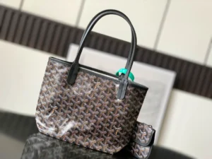 muse bag cosmetic bag