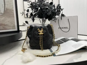 Bucket Bag Dimensions: 17.5x17x14